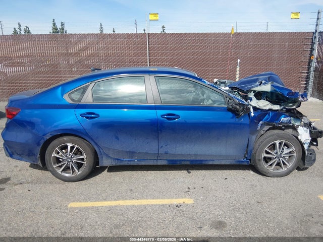 3KPF24AD9RE769887 KIA Forte Lxs