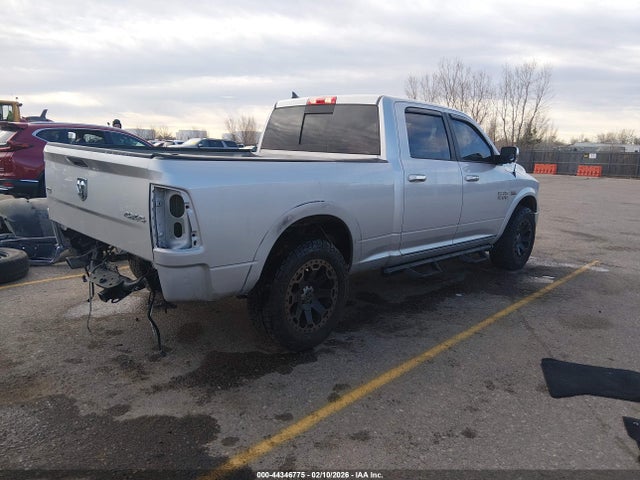 44346775 :رقم المزاد ، 1C6RR7VT5JS109494 vin ، 2018 Ram 1500 Laramie  4x4 6'4 Box مزاد بيع