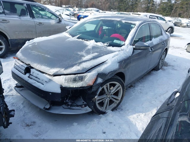 2012 VOLKSWAGEN PASSAT 1VWBM7A37CC095879 Photo 1
