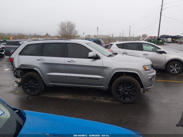 1C4RJFAG6HC881574 Jeep Grand Cherokee Altitude 4x4