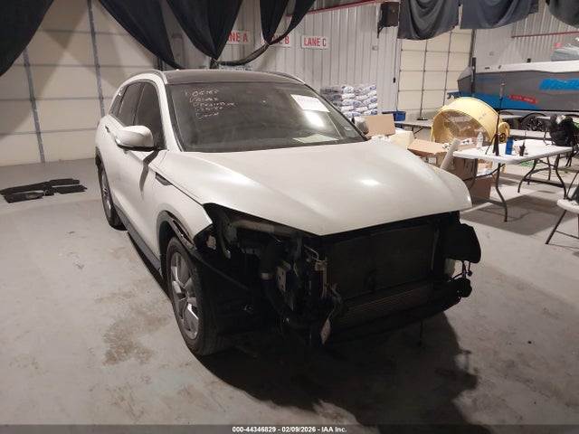 2020 INFINITI QX50 3PCAJ5M13LF114176