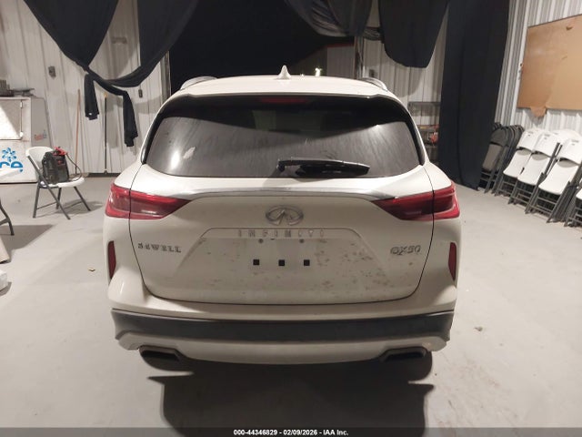 44346829 :رقم المزاد ، 3PCAJ5M13LF114176 vin ، 2020 Infiniti Qx50 Essential مزاد بيع