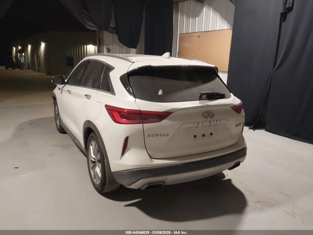 2020 INFINITI QX50 3PCAJ5M13LF114176 Photo 2