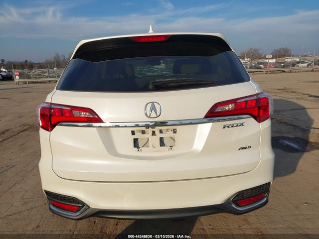 Продажа на аукционе авто 2017 Acura Rdx Technology   Acurawatch Plus Packages/w/technology Package, vin: 5J8TB4H57HL018988, номер лота: 44346830