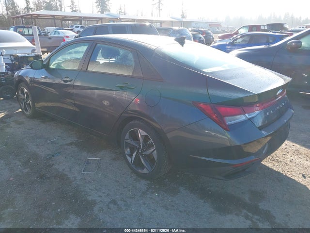 5NPLS4AGXPH090684 Hyundai ELANTRA SEL