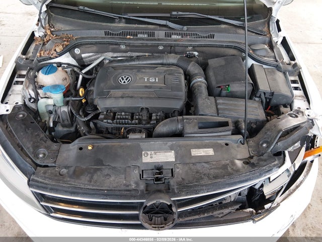 3VWD17AJ6FM295414 Volkswagen Jetta 1.8t Se