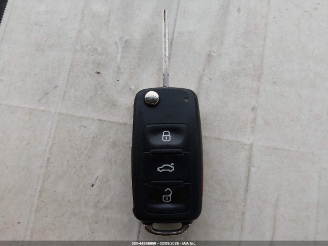 3VWD17AJ6FM295414 Volkswagen Jetta 1.8t Se