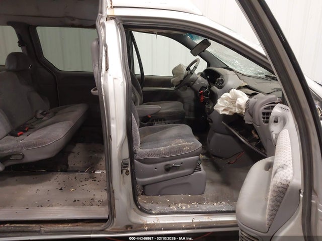 2000 DODGE CARAVAN 2B4GP25GXYR792393 Photo 4