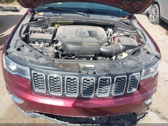 1C4RJEAG6HC647302 Jeep Grand Cherokee Laredo 4x2