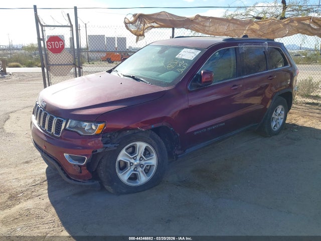 1C4RJEAG6HC647302 Jeep Grand Cherokee Laredo 4x2