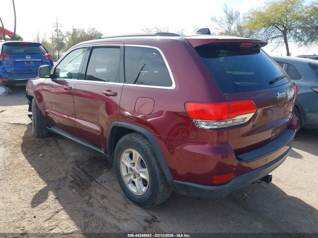 1C4RJEAG6HC647302 Jeep Grand Cherokee Laredo 4x2