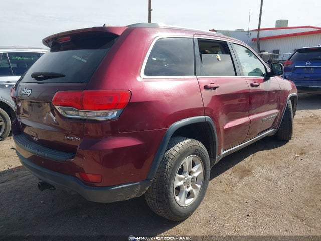 1C4RJEAG6HC647302 Jeep Grand Cherokee Laredo 4x2