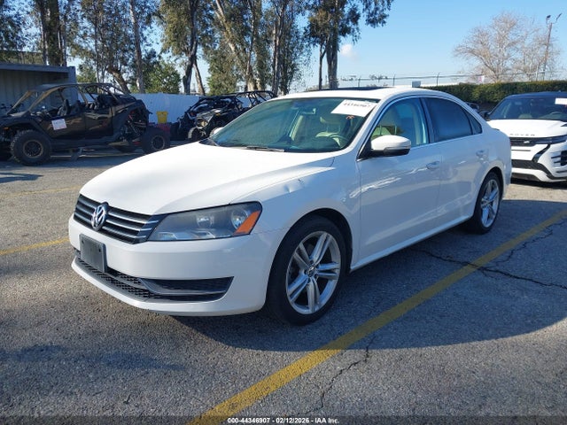 1VWBT7A36EC052902 Volkswagen Passat 1.8t Se
