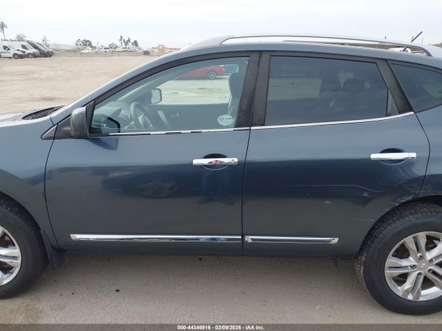 JN8AS5MT0FW163953 Nissan Rogue Select S
