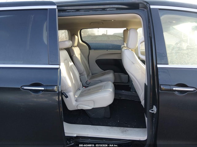 2021 Chrysler Pacifica Touring L მანქანა იყიდება აუქციონზე, vin: 2C4RC1BG9MR503049, აუქციონის ნომერი: 44346919