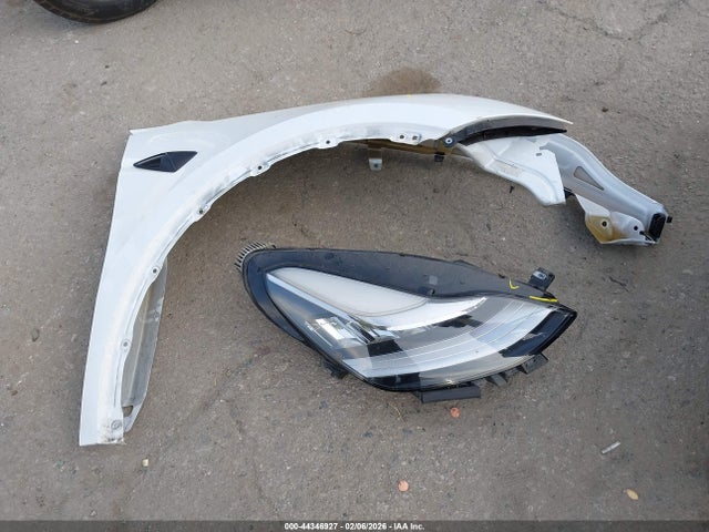 7SAYGAEE5NF405257 Tesla Model Y Long Range Dual Motor All-wheel Drive