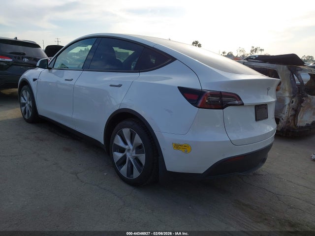 7SAYGAEE5NF405257 Tesla Model Y Long Range Dual Motor All-wheel Drive