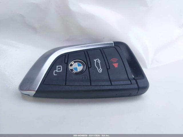 2022 Bmw X4 M40i მანქანა იყიდება აუქციონზე, vin: 5UX43DT04N9K59023, აუქციონის ნომერი: 44346939