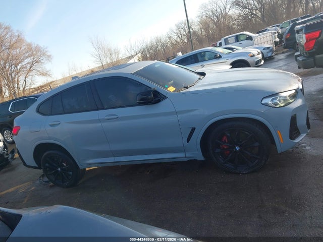 2022 Bmw X4 M40i მანქანა იყიდება აუქციონზე, vin: 5UX43DT04N9K59023, აუქციონის ნომერი: 44346939