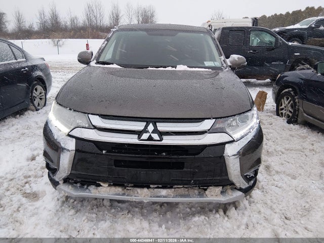 Продаж на аукціоні авто 2017 Mitsubishi Outlander Se, vin: JA4AZ3A30HZ031027, номер лоту: 44346941