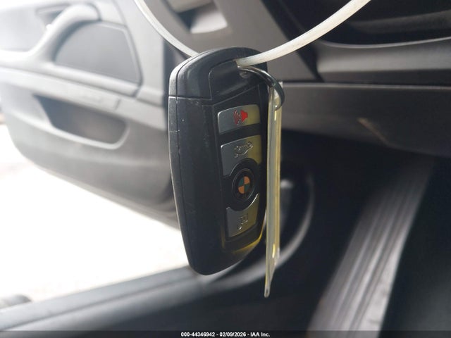 BMW 528I 2014 WBA5A5C51ED504643 Image 11