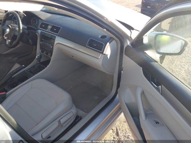 44346951 :رقم المزاد ، 1VWAS7A33EC095091 vin ، 2014 Volkswagen Passat 1.8t Wolfsburg Edition مزاد بيع