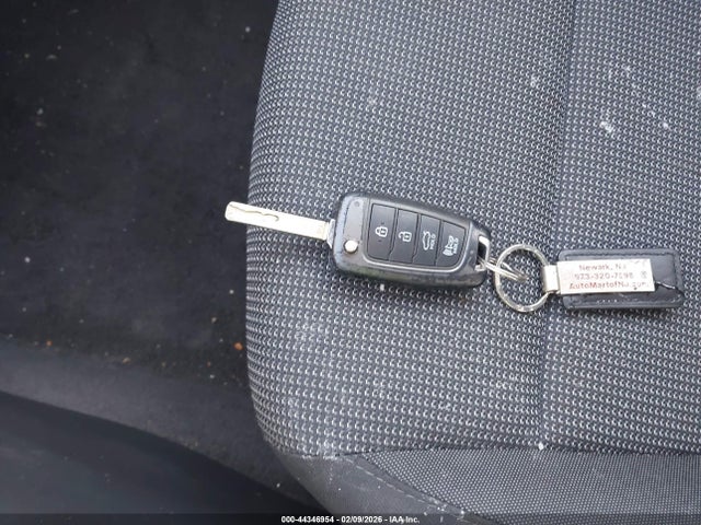 44346954 :رقم المزاد ، 3KPC24A6XME143004 vin ، 2021 Hyundai Accent Se مزاد بيع