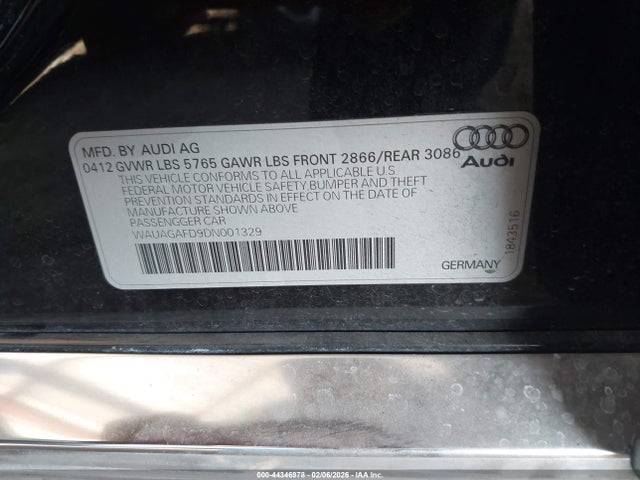 2013 AUDI A8 WAUAGAFD9DN001329 Photo 8