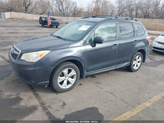 Subaru Forester 2.5i Premium 2014 JF2SJAECXEH401953 Image 2