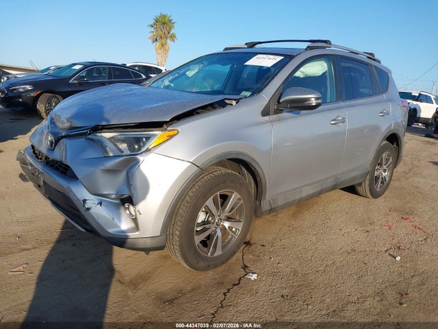 Toyota Rav4 Xle 2016 2T3WFREV4GW292842 Image 2