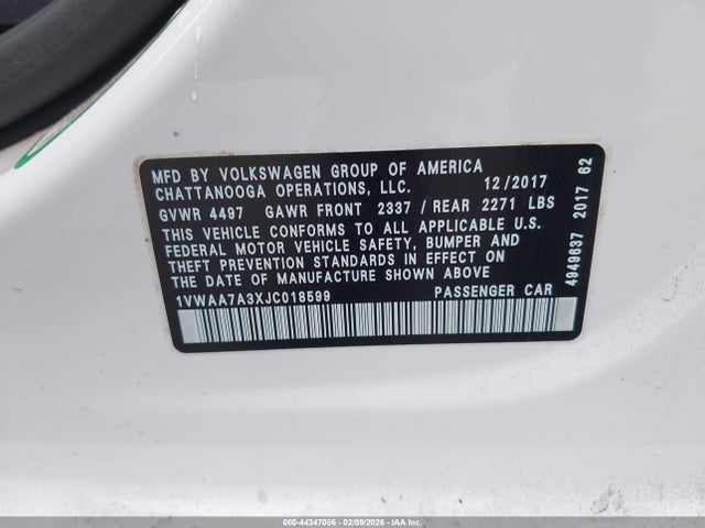 1VWAA7A3XJC018599 Volkswagen Passat 2.0t R-line/2.0t S