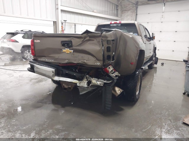 1GC4K0E81FF599488 Chevrolet Silverado 3500hd Ltz
