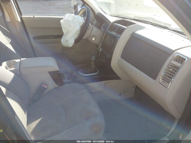 44347098 :رقم المزاد ، 4F2CZ02Z68KM21574 vin ، 2008 Mazda Tribute I Sport مزاد بيع