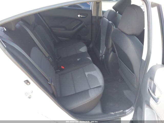 KNAFX4A69G5549416 KIA FORTE LX