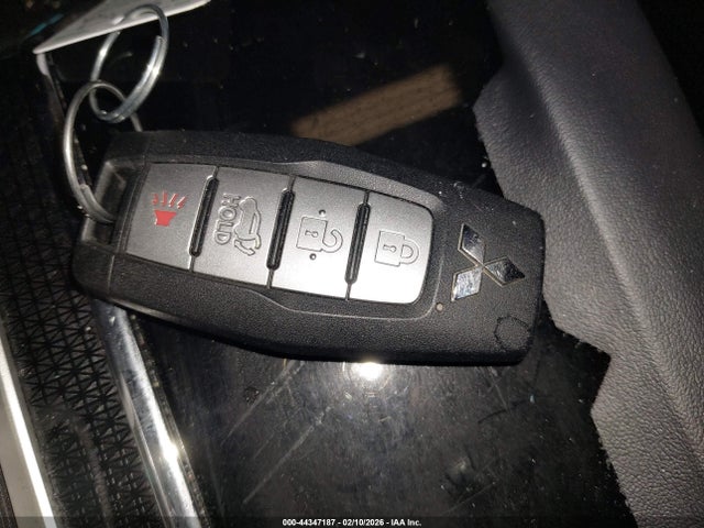 2023 MITSUBISHI OUTLANDER JA4J4UA88PZ036197 Photo 10