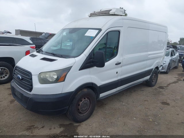 Ford Transit-150 2015 1FTNE2CM2FKA44094 Image 2