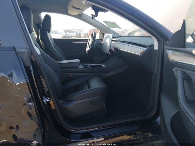 2023 TESLA MODEL Y 7SAYGDEE1PA084884 Photo 4