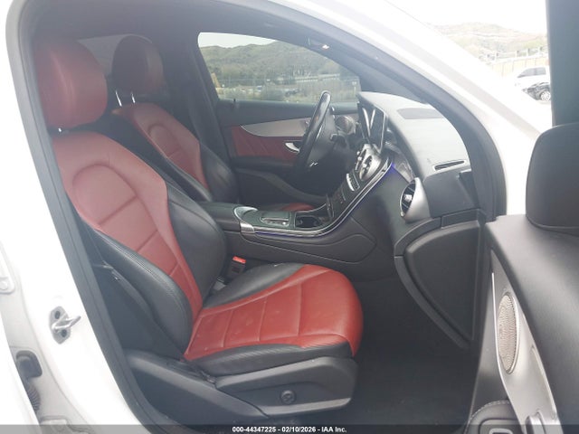 Auction sale of the 2021 Mercedes-benz Glc 300 4matic Coupe, vin: W1N0J8EB8MF976030, lot number: 44347225