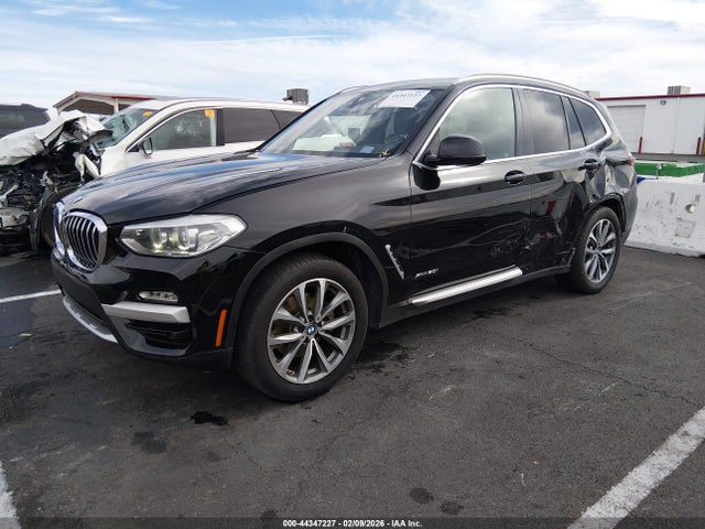2018 BMW X3 5UXTR9C50JLC80129 Photo 1