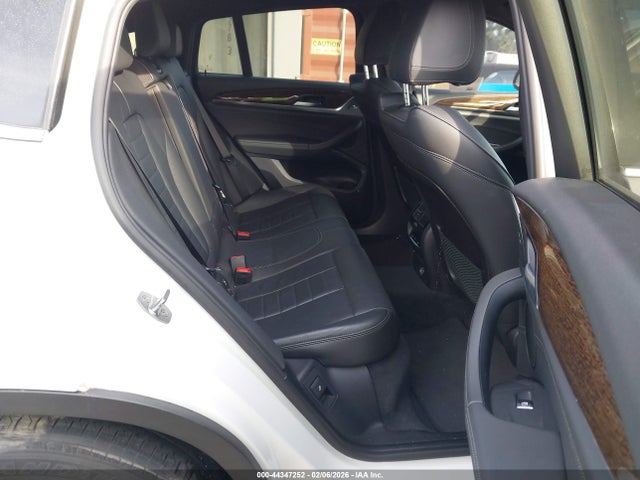 2019 BMW X4 5UXUJ3C59KLG54375 Photo 7