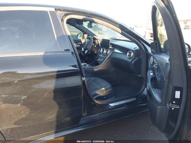 55SWF4KB6FU026688 Mercedes-Benz C 300 Sport 4matic