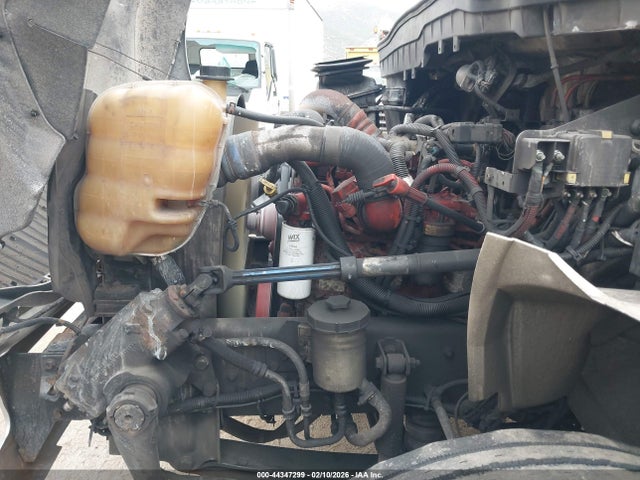 International 4000 4300 2016 1HTMMMML6GH281785 Image 9