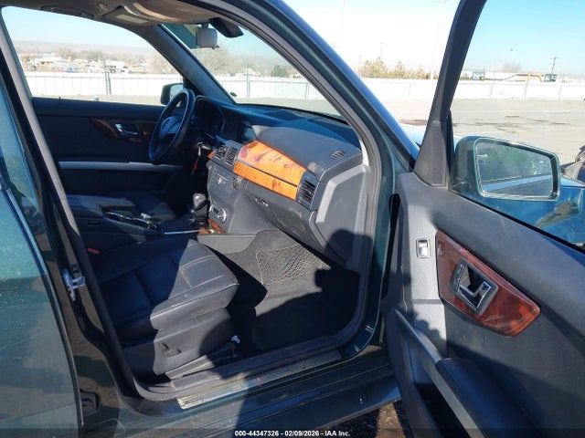 2010 Mercedes-benz Glk 350 4matic მანქანა იყიდება აუქციონზე, vin: WDCGG8HB0AF392839, აუქციონის ნომერი: 44347326