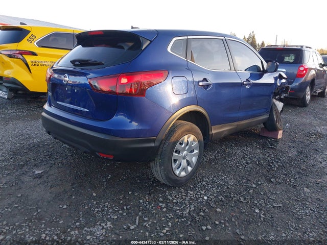 JN1BJ1CP3KW215833 Nissan Rogue Sport S