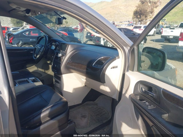 2016 CHRYSLER TOWN & COUNTRY 2C4RC1BG5GR213380 Photo 4