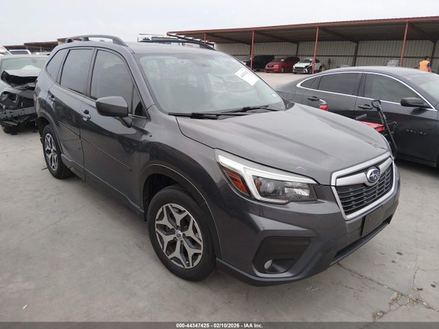 2021 SUBARU FORESTER JF2SKAFC2MH465950