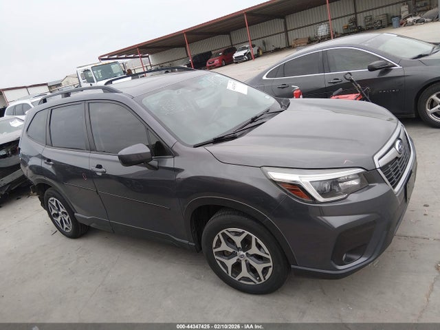 Продаж на аукціоні авто 2021 Subaru Forester Premium, vin: JF2SKAFC2MH465950, номер лоту: 44347425