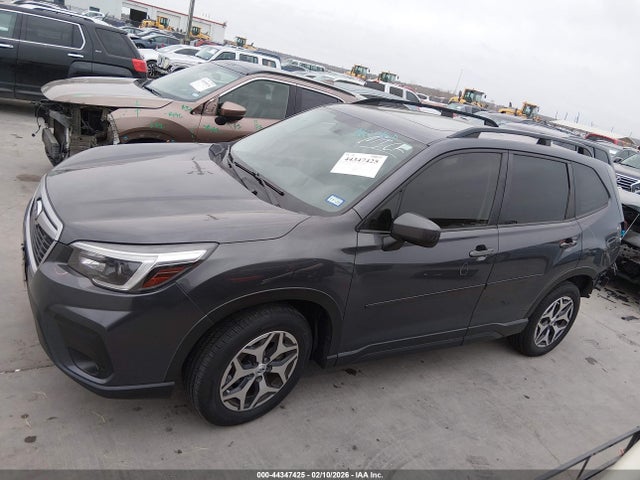 Продаж на аукціоні авто 2021 Subaru Forester Premium, vin: JF2SKAFC2MH465950, номер лоту: 44347425