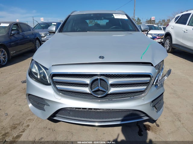 WDDZH6JBXKA638326 Mercedes-Benz E 450 4matic