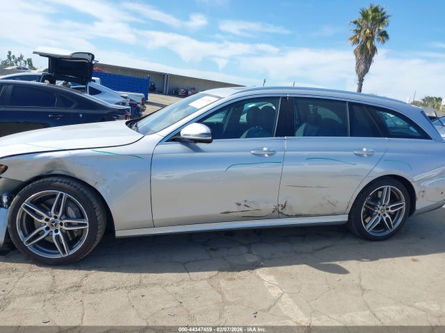 WDDZH6JBXKA638326 Mercedes-Benz E 450 4matic